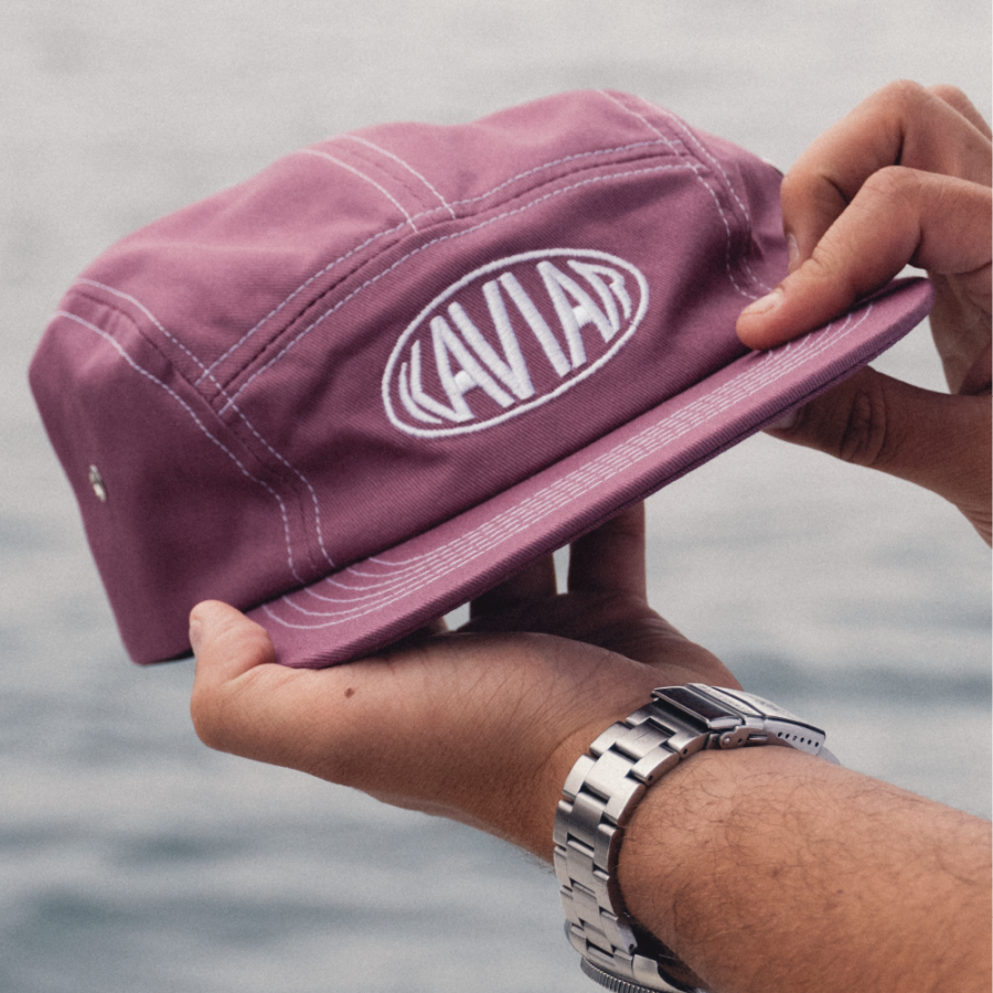 Gorra de 5 paneles rosa